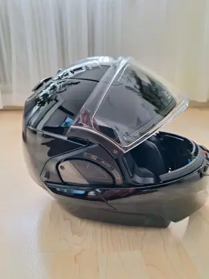 Shark Klapphelm