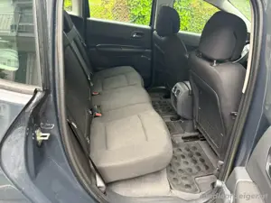 Peugeot 3008 1.6 VTI Bild 7