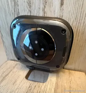 Apple Watch ultra 2 ,  49mm neue mit 2 Armbändern und OVP + rechung , Akku : 100% Bild 3