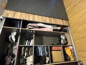 Kleiderschrank mit Schwebetüren B270xH210xT64 Bild 3