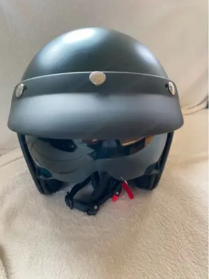 Cooler Helm für Vespa- und Rollerfahrer Bild 3
