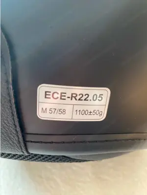 Cooler Helm für Vespa- und Rollerfahrer Bild 2
