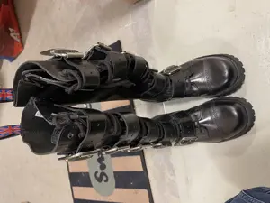 Schuhe zu verkaufen. Alt Emo 39EU Bild 4