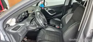 Peugeot 2008 City SUV Bild 4