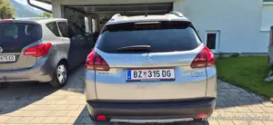 Peugeot 2008 City SUV Bild 2