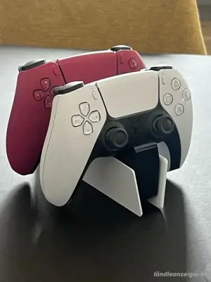 PS5 sony laufwerk  spielkonsole mit 2 kontrollern + kopförer + OVP .  Bild 2