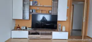 Wohnwand zu Verkaufen. 