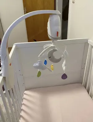 Babybett Mobile weis Bild 2