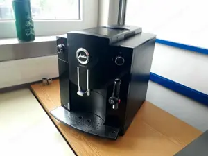 Kaffeevollautomat Jura Impressa C5 Bild 2