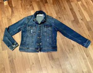 Zara Jeansjacke ungetragen 