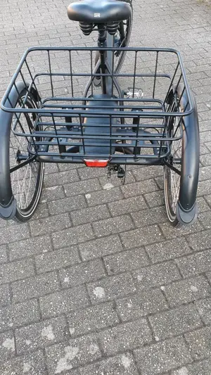E- Dreirad mit extratiefem Einstieg, klappbar: nur Abholung mögl.