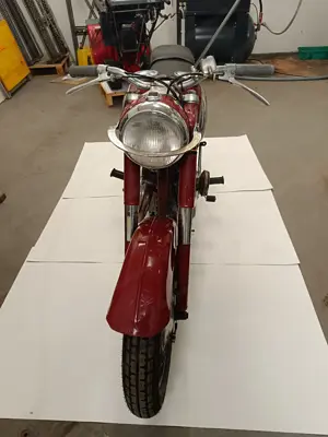 Puch SGS 250  Bild 2