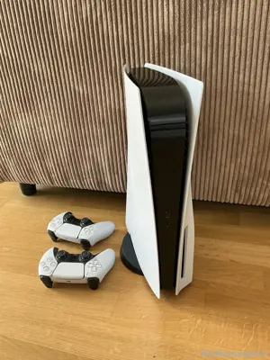 PS5 , PlayStation 5 laufwerk spielkonsole mit 2 kontrollern und OVP + rechung , garantie , zustand :