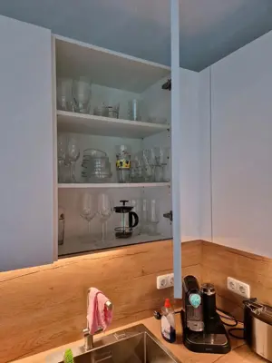 Traumhafte Winkel-Küche von nobilia, glanzweiß mit Geräten Bild 7