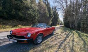 Fiat 124 Spider Bild 10