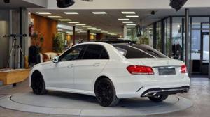 Mercedes-Benz E 220 Bild 8
