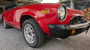 Fiat 124 Spider Bild 3