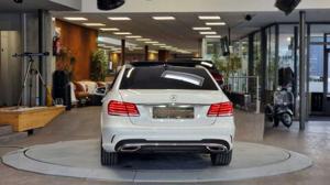 Mercedes-Benz E 220 Bild 10