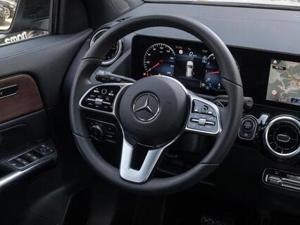 Mercedes-Benz GLA 250 4M Progressive/Wide/LED/Pano/Led 165 kW (224 PS), Automatik, Allrad Bild 5