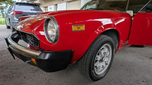 Fiat 124 Spider Bild 4