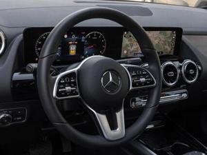 Mercedes-Benz GLA 250 4M Progressive/Wide/LED/Pano/Led 165 kW (224 PS), Automatik, Allrad Bild 6
