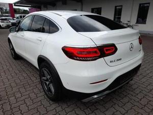 Mercedes-Benz  145 kW (197 PS), Automatik, Allrad Bild 4