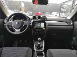 Suzuki Vitara Bild 8