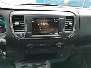 Opel Vivaro Bild 11