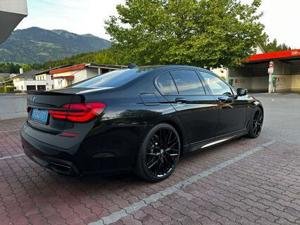 BMW 730
