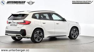 BMW X1 xDrive25e M Sportpaket // Anhängerkupplung // Head-Up // Komfortzugang Bild 5