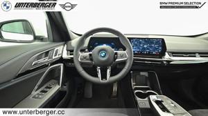 BMW X1 xDrive25e M Sportpaket // Anhängerkupplung // Head-Up // Komfortzugang Bild 9