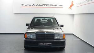 Mercedes-Benz 190 Bild 2