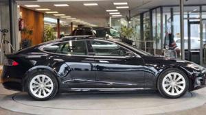 Tesla Model S Bild 12