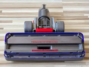 Dyson DC33C neue , beutelloser staubsauger mit Zubehör  , OVP  Bild 5
