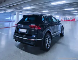 VW Tiguan 2.0TSI 4motion DSG R-Line Bild 2