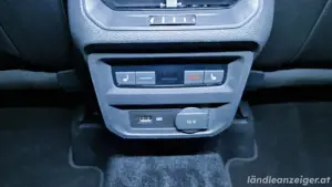VW Tiguan 2.0TSI 4motion DSG R-Line Bild 8