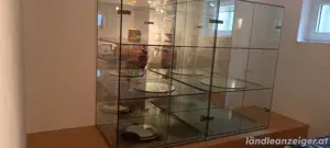 Ausstellungs-Vitrinen