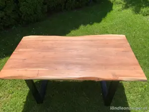 Tisch - ca. 82x160 cm Vollholz auf Stahlgestell