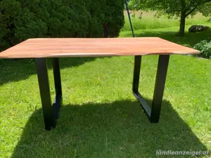 Tisch - ca. 82x160 cm Vollholz auf Stahlgestell Bild 2