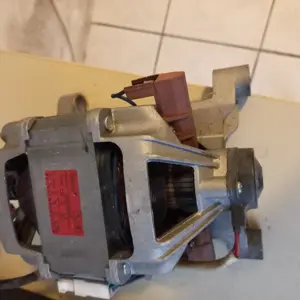 Waschmaschinen Motor Bild 2