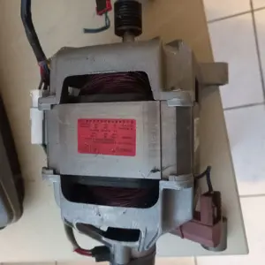 Waschmaschinen Motor