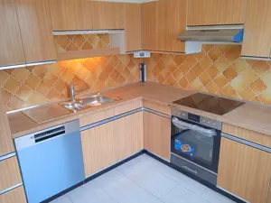 hofseitige 3 Zimmer-Wohnung in zentraler Lage nahe U1