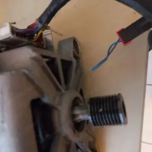 Waschmaschinen Motor Bild 3