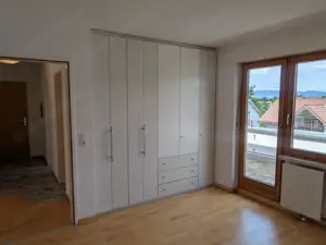 Charmante 2-Zimmer-Wohnung mit 2 Balkonen in Feldkirch Gisingen zu verkaufen Bild 3