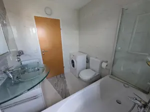 Charmante 2-Zimmer-Wohnung mit 2 Balkonen in Feldkirch Gisingen zu verkaufen Bild 5