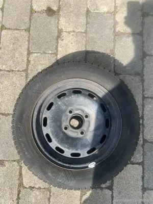 Felgen mit Reifen