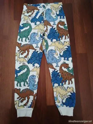 Jogginghose NEU 128