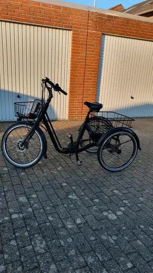 E- Dreirad mit extratiefem Einstieg, klappbar: nur Abholung mögl. Bild 4