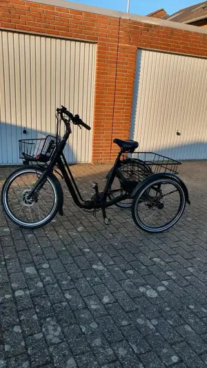 E- Dreirad mit extratiefem Einstieg, klappbar: nur Abholung mögl. Bild 5
