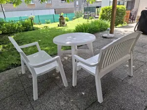 Gartentisch mit 2 Stück Sitzbänken (für je 2-3Personen) Bild 3